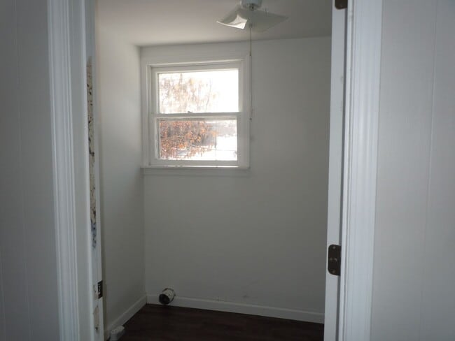 Building Photo - 312 S Fillmore St