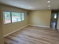 Building Photo - 1048 Mohr Ln