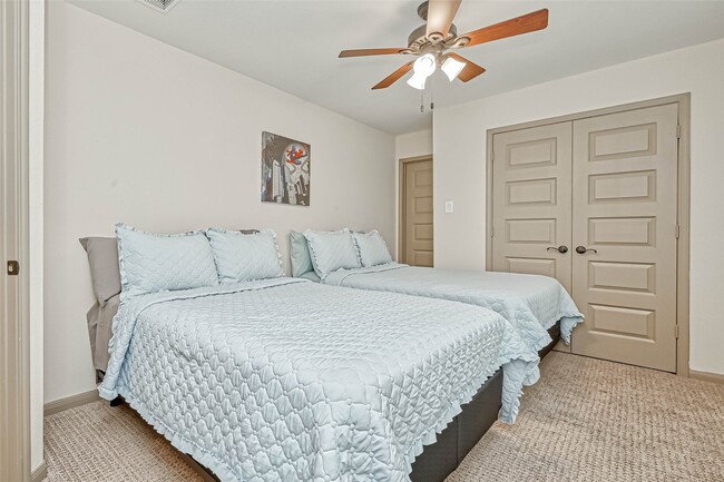 Building Photo - 127 Teralyn Grv Lp