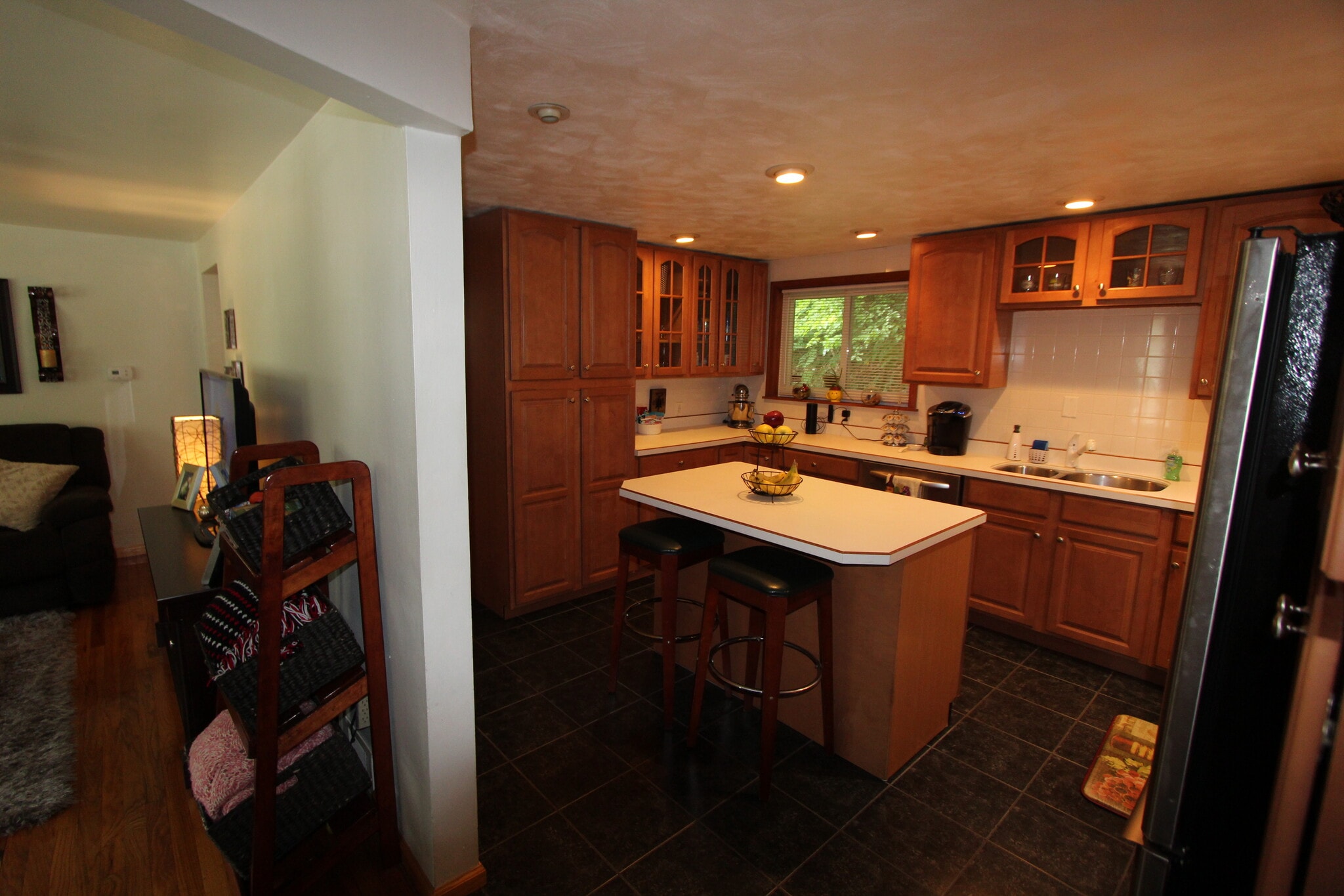 Kitchen - 3441 Brighton Rd