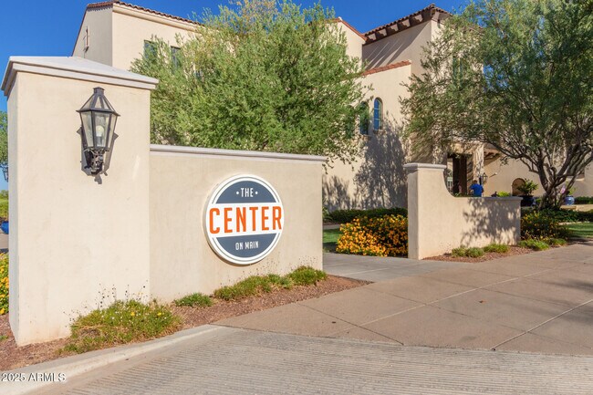 Building Photo - 20047 W Turney Ave