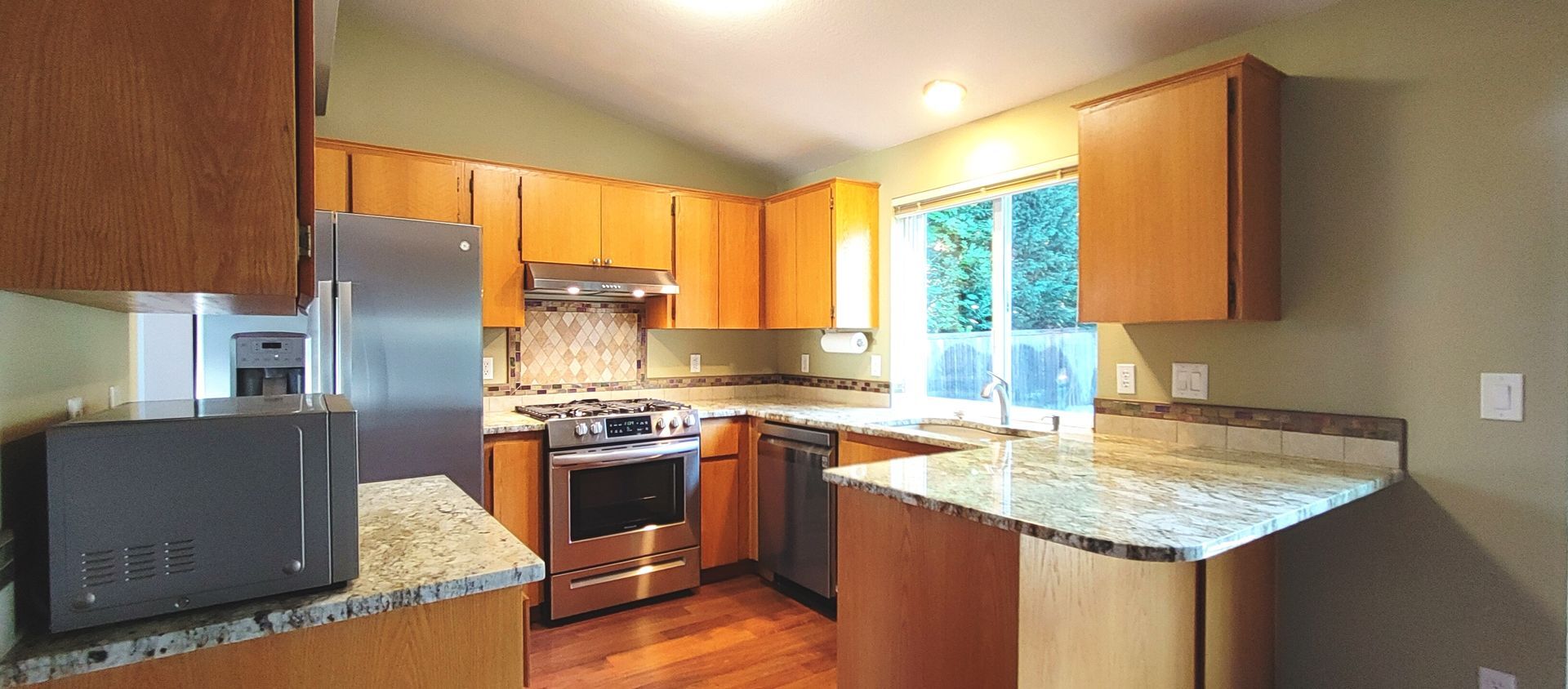 Building Photo - 13258 SW Yarrow Way