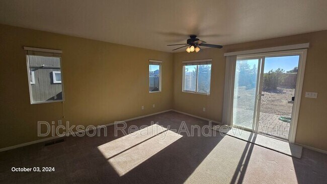 Building Photo - 8778 Sunset Breeze Dr