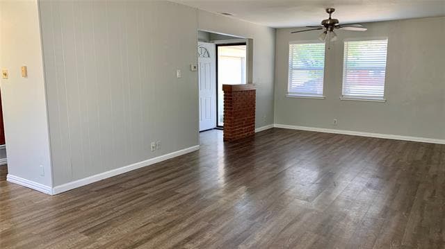 Building Photo - 909 Memorial Dr