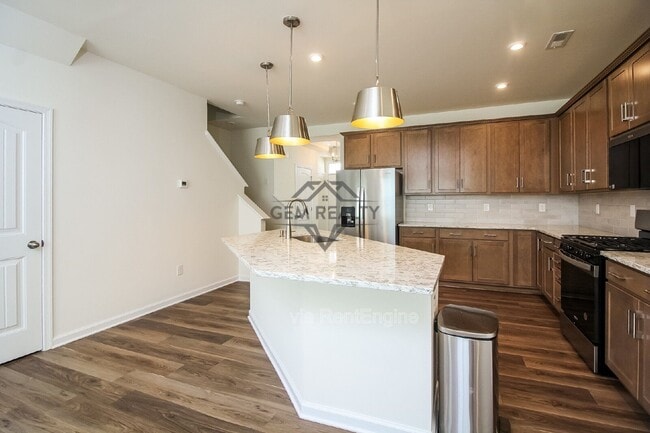 Building Photo - 6184 Belay Dr