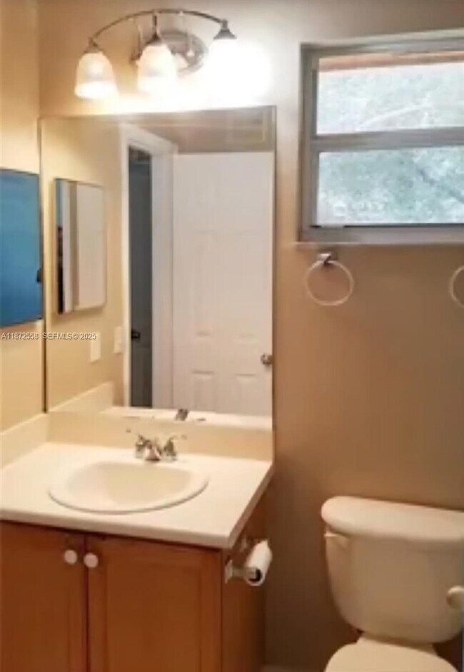 Building Photo - 4345 NW 69th Terrace