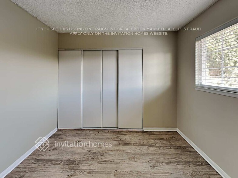 Building Photo - 2164 Athens Ave