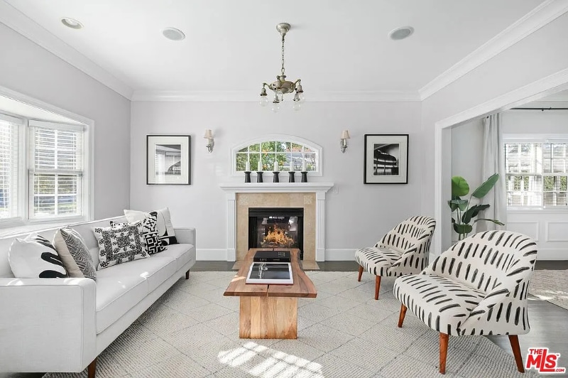 Building Photo - 11217 Kling St