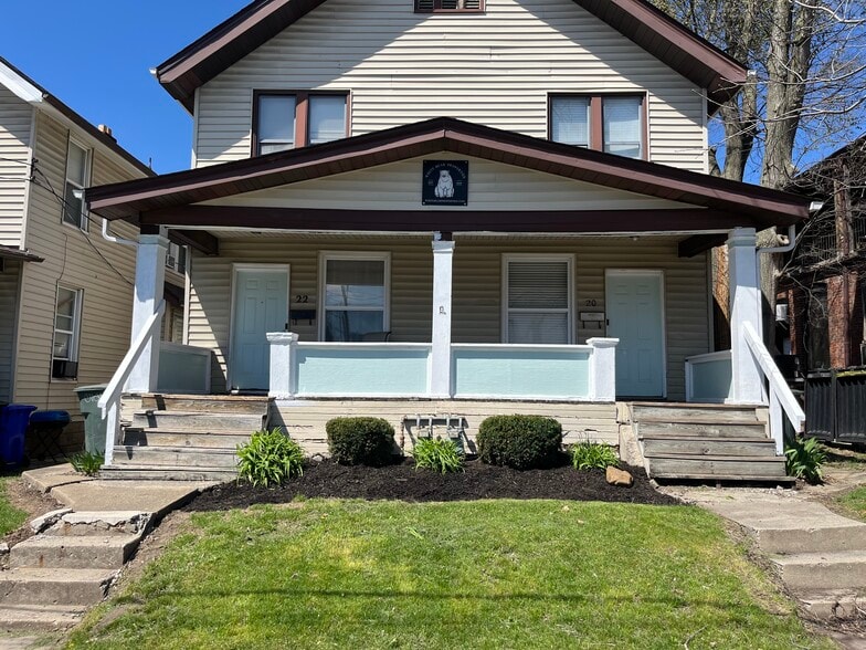 Primary Photo - 20 W Maynard Ave
