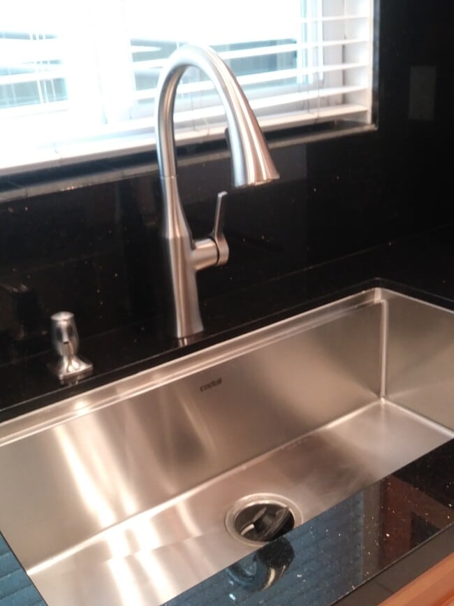 Kitchen - 206 15th St