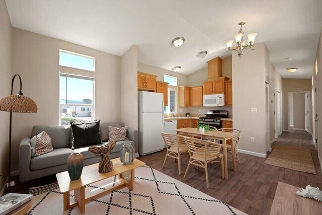 Building Photo - 309 3rd Ave