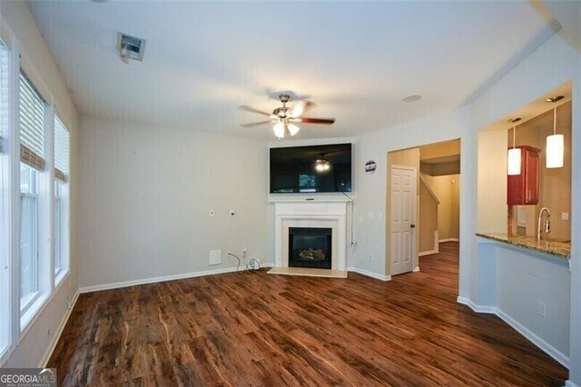 Building Photo - 1781 Waterside Dr