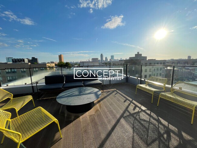 Building Photo - 1 Sewall St