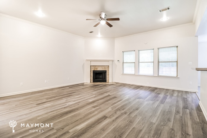 Building Photo - 1011 Katy Ln