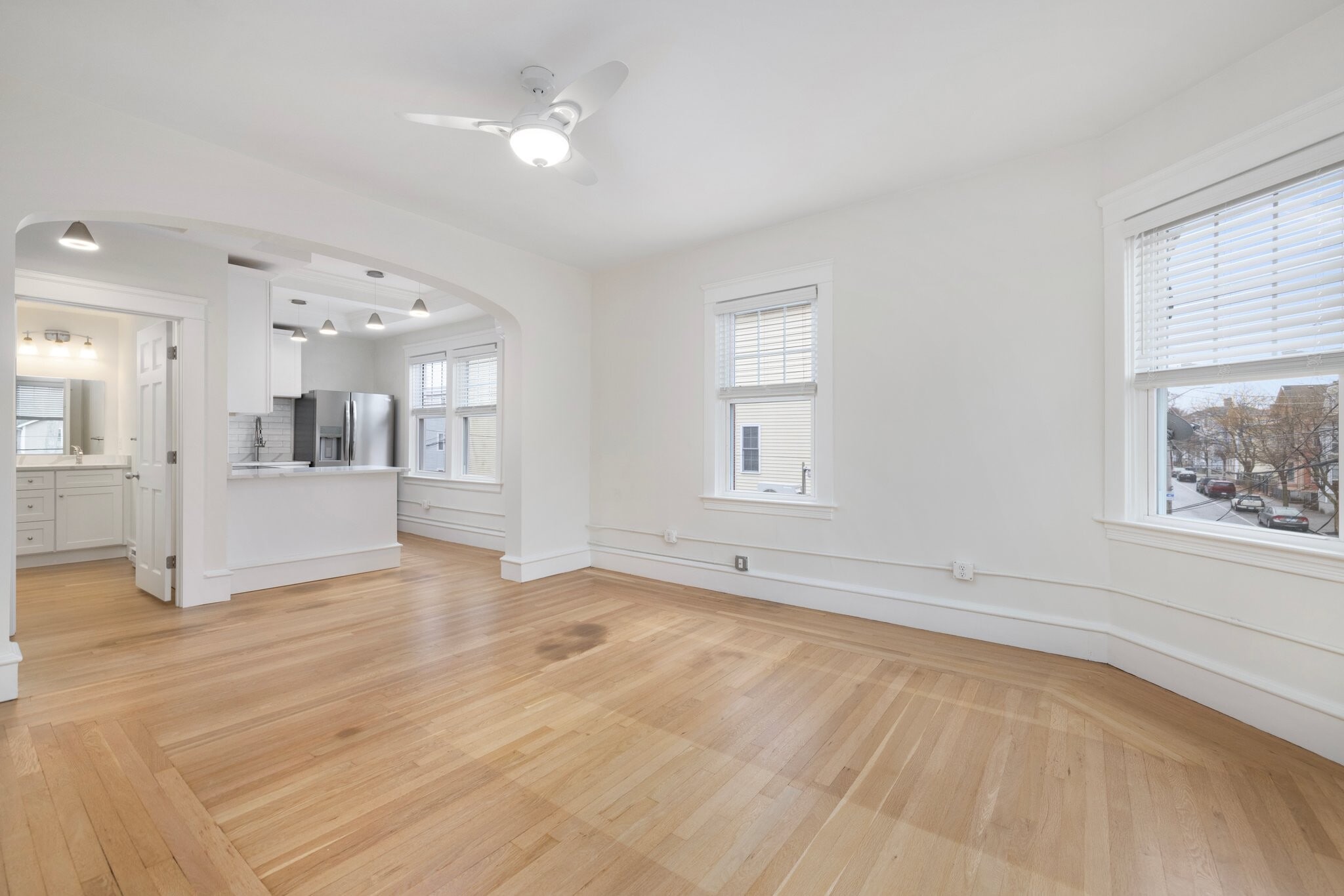 Living to Kitchen - 54 Sutton St