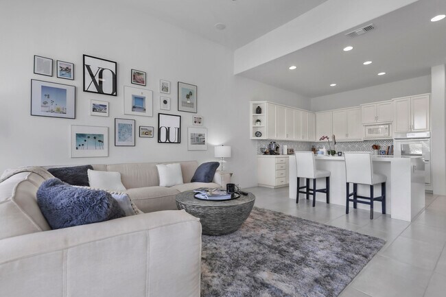 Building Photo - 267 Loch Lomond Rd