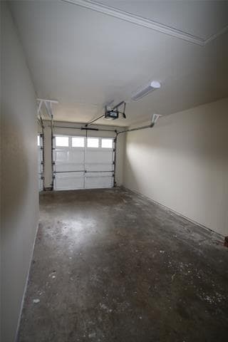 Building Photo - 6812 Cuculu Dr
