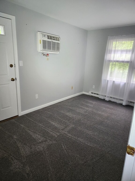 Building Photo - 29 Sherman St