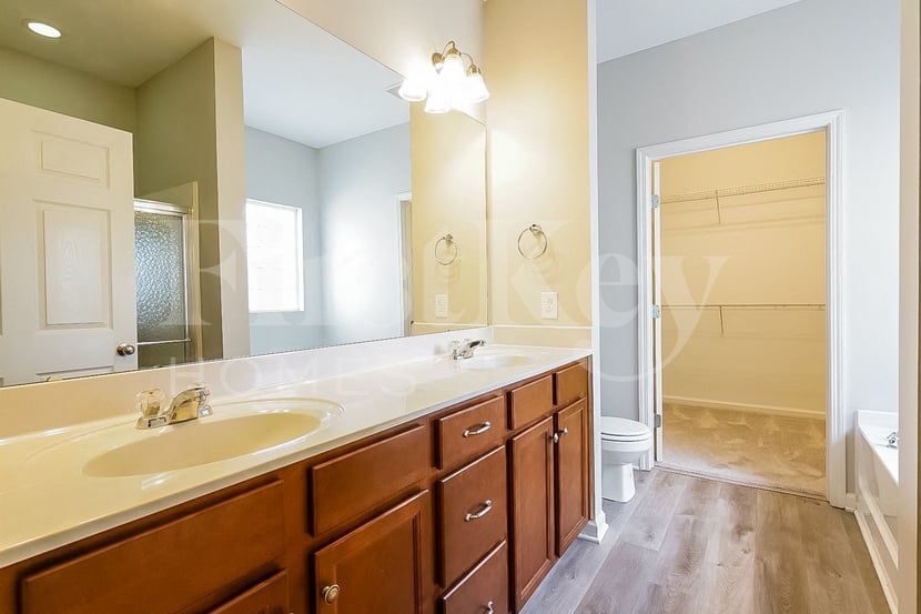 Building Photo - 356 Dunnwood Loop