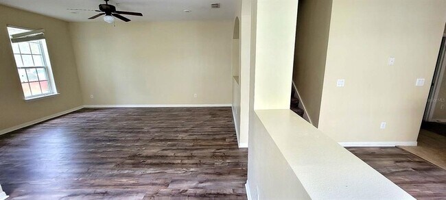 Building Photo - 10361 Lake District Ln