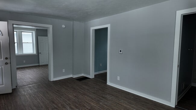 Building Photo - 526 Gridley Ave