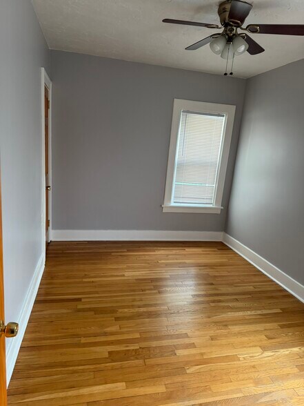 Building Photo - 271 Lelia St