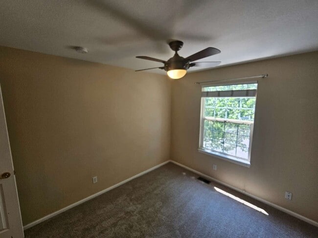 Building Photo - 1124 W Mulberry Ln