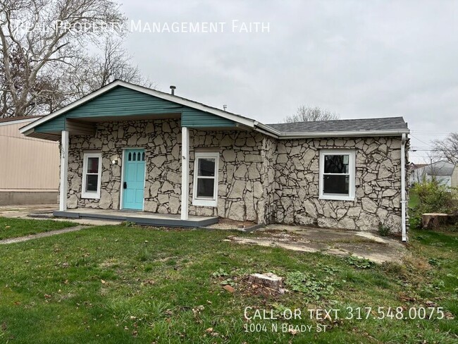 Building Photo - 3-Bedroom house