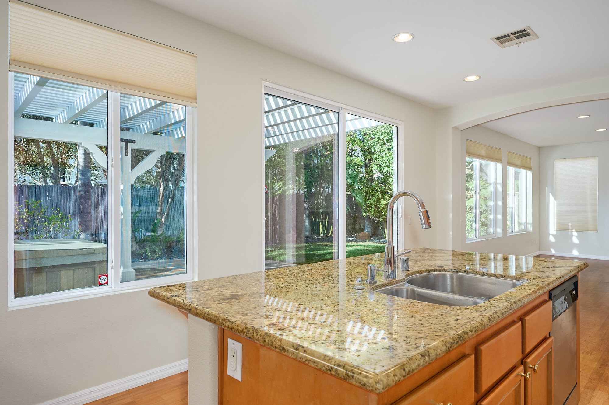 Kitchen - 1807 Alta Vista Pl