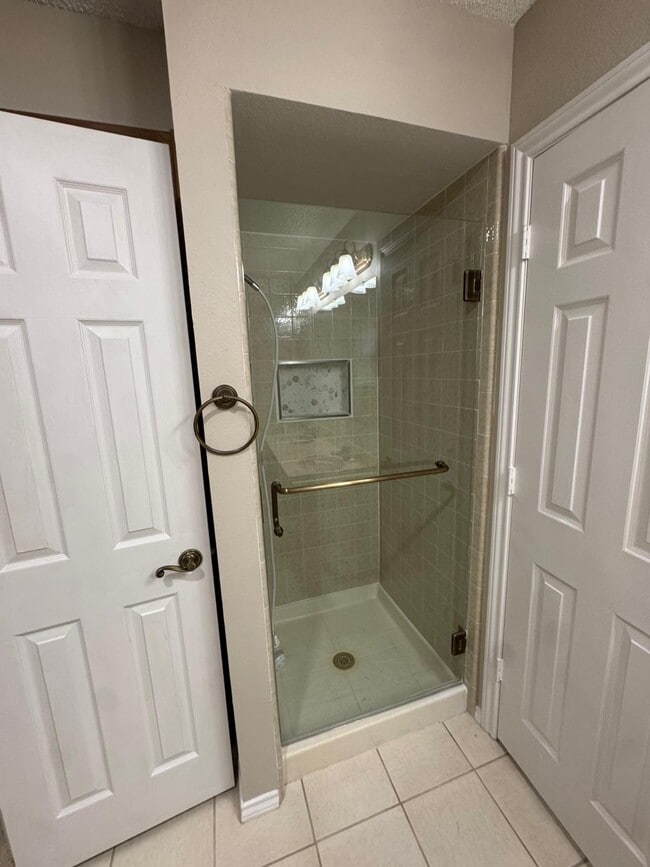 Building Photo - 1511 Garrison St