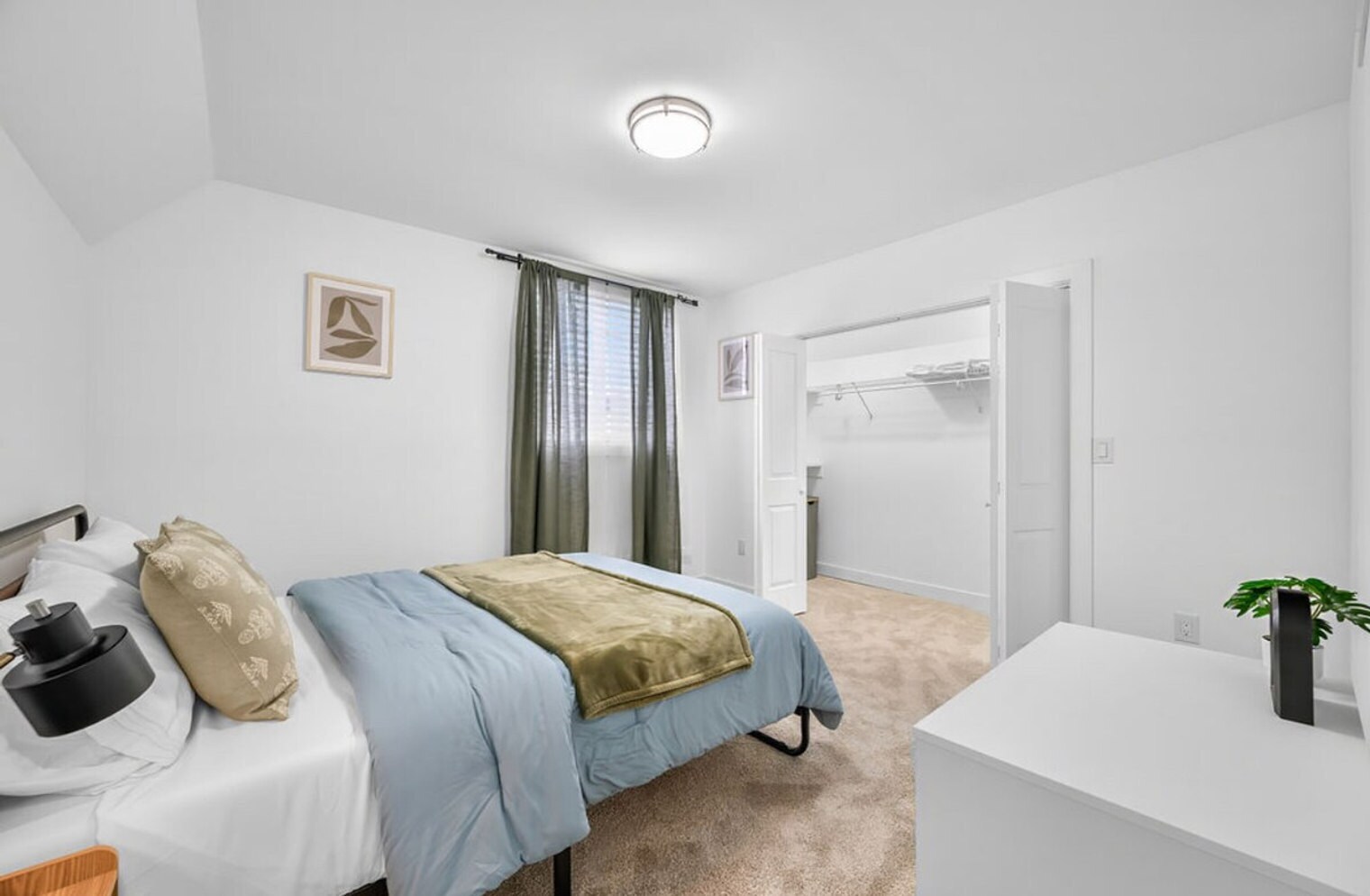 Building Photo - 1019 Central Ave