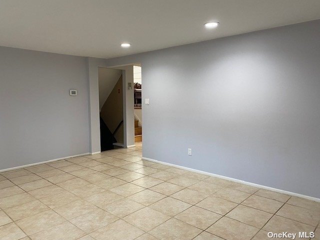 Building Photo - 6 Roberta Ln