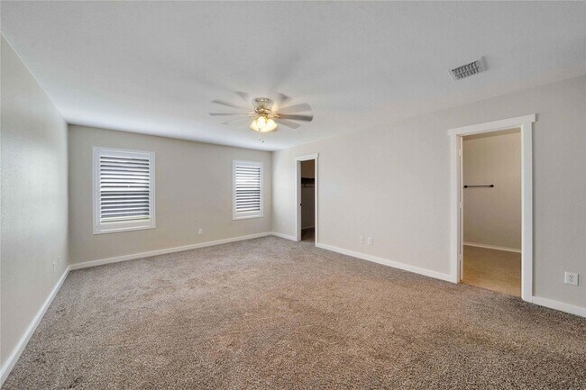 Building Photo - 716 Preston Dr