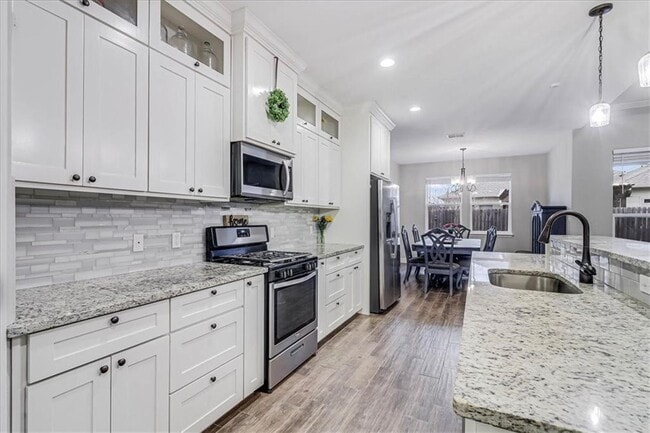 Building Photo - 3833 Pennine Way