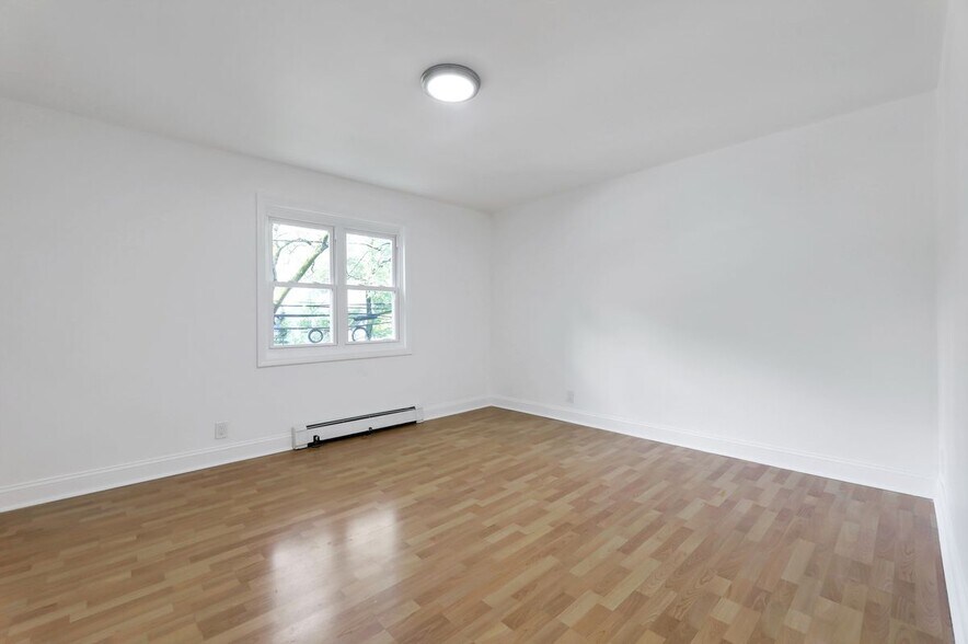 Building Photo - 179A Christie Heights St