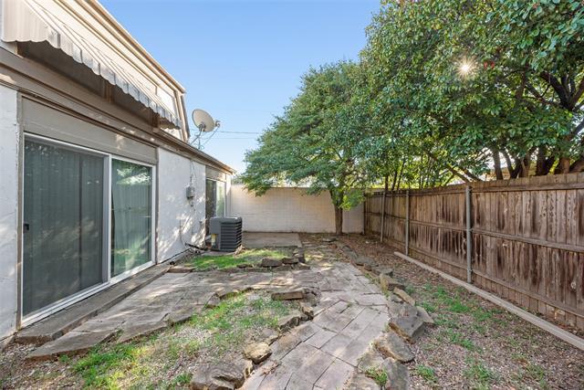 Building Photo - 1813 Place One Ln