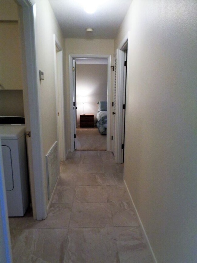 Building Photo - NEW PRICE! Small dog allowed.