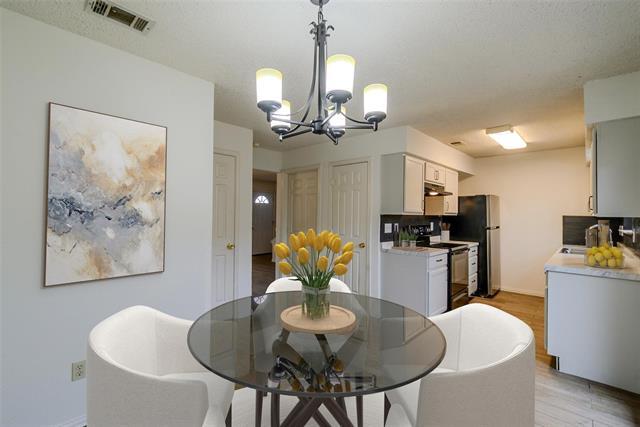 Building Photo - 929 Vedral Pl