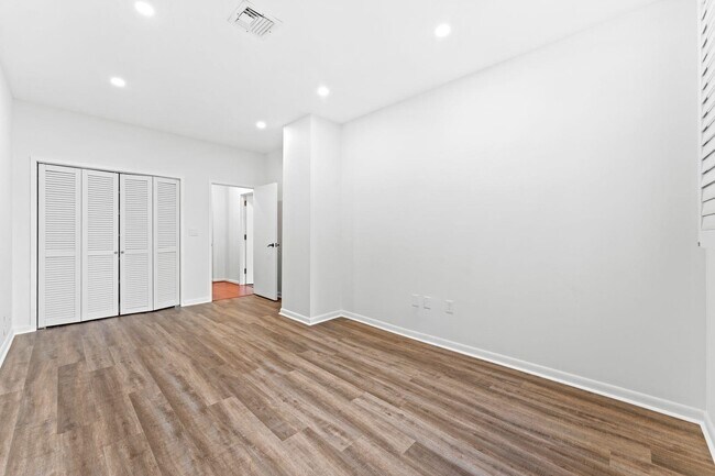 Building Photo - 75 LIBERTY Ave