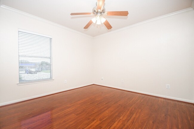 Building Photo - 14234 Silver Glade Ln