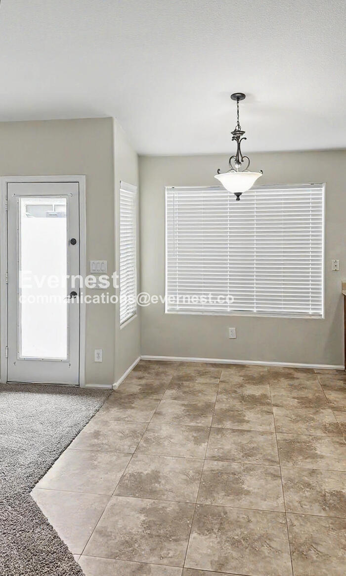 Building Photo - 42520 W Hall Dr