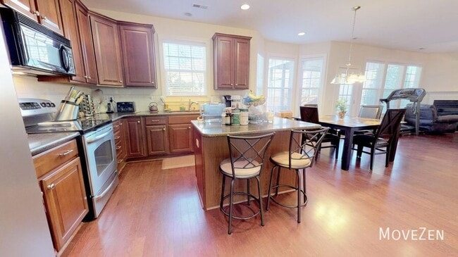 Building Photo - 419 Golden Harvest Loop