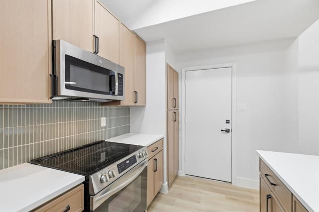 Building Photo - 4813 Via Ventura