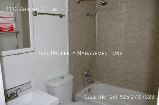 Building Photo - 2173 Arroyo Ct