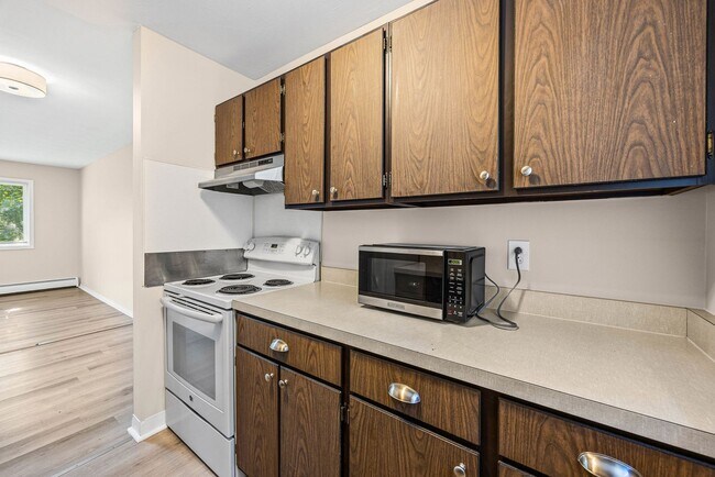 Building Photo - 729 Cedarwood Terrace