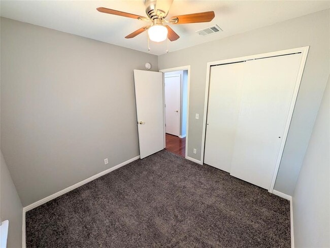 Building Photo - 15107 Nuttall Dr