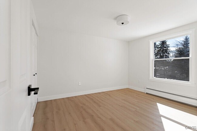 Building Photo - 7708 Fitzpatrick Dr