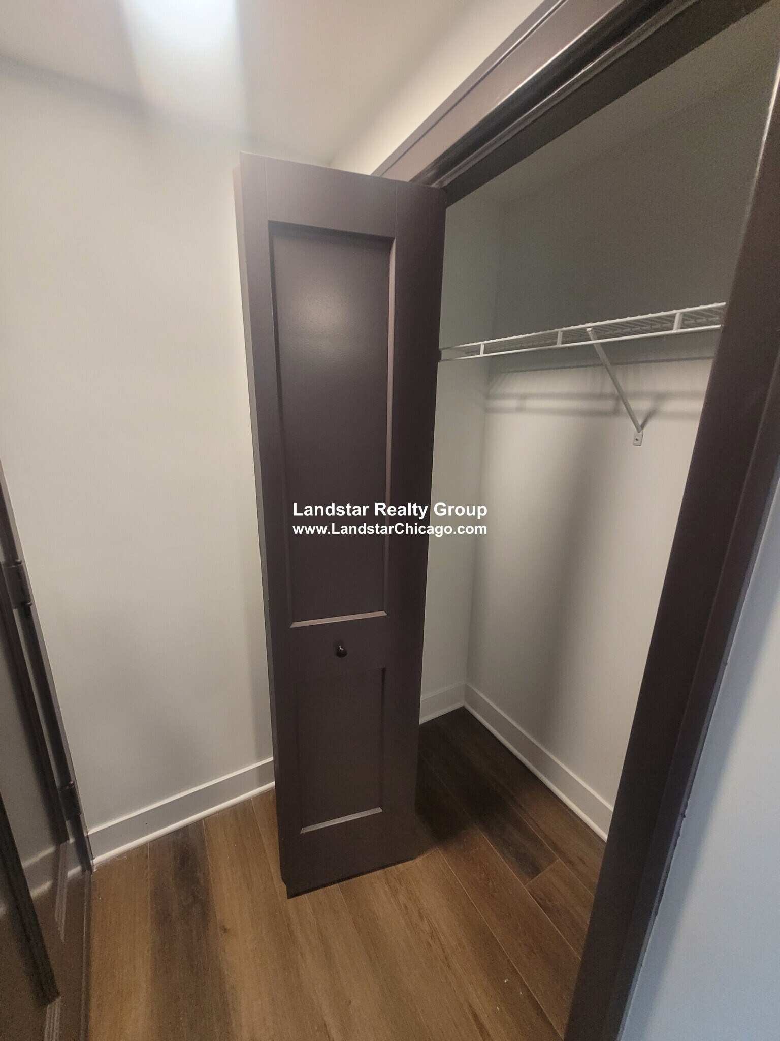 Building Photo - 1241 Chicago Ave