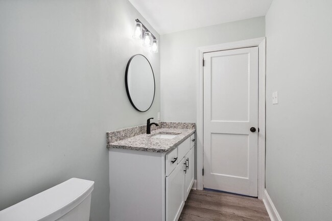Building Photo - 3 Bedroom, 1 Bathroom Home in Durham
