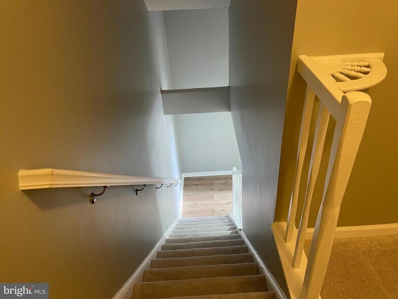 Building Photo - 3949 El Soneta Pl